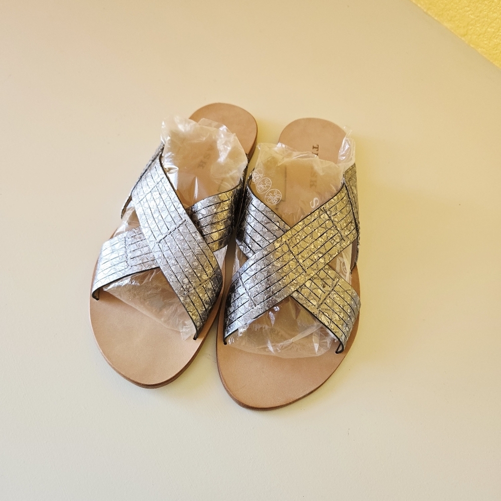 TRASK Huaraches Crossover Slide Metallic Silver Strappy Slip On Sandals Sz 9.5M - Picture 10 of 11
